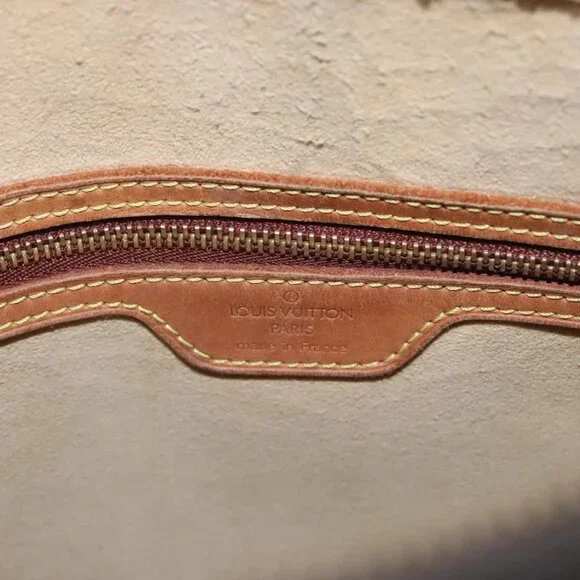 LOUIS VUITTON Monogram Looping GM Shoulder Bag